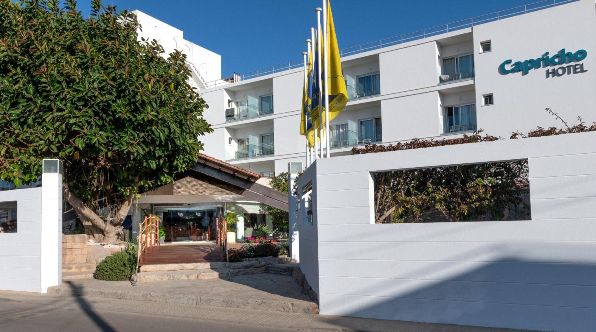 Hotel Capricho Cala Ratjada  Exterior photo